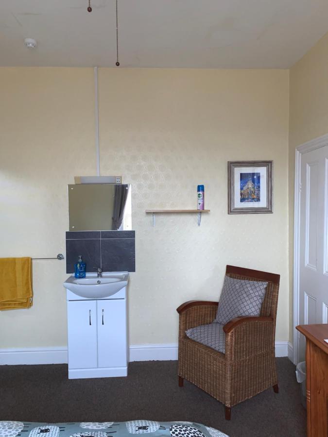 Brafferton Guest House ハートルプール エクステリア 写真