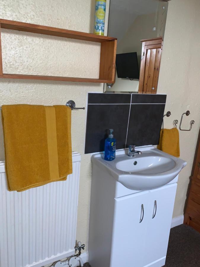 Brafferton Guest House ハートルプール エクステリア 写真
